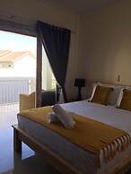 Laksmi Guest House