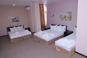 Richmind Hotel