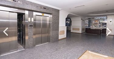 Arnavutkoy House Airport
