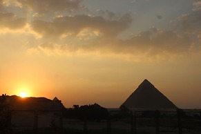 Farida Pyramids View