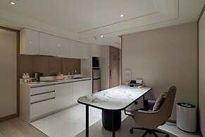 Hanns House