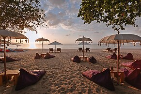 Kedonganan Beach Villas