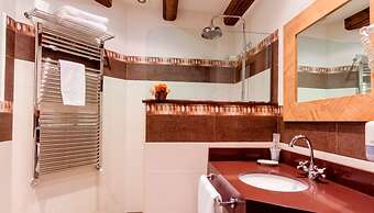 Hotel Flor de Neu