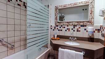 Hotel Flor de Neu