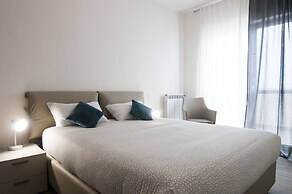 Fonte Laurentina Apartments