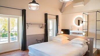 Manoir le Roure