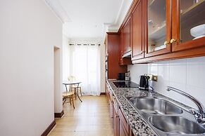 Carlton Court - Mayfair