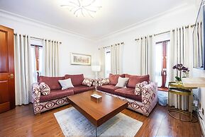 Carlton Court - Mayfair