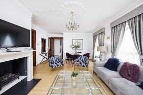 Carlton Court - Mayfair