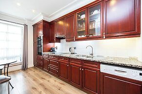 Carlton Court - Mayfair