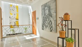 Suite Azur Hotel