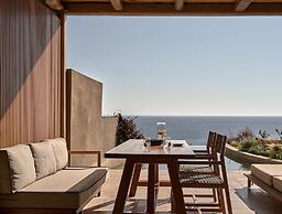 Acro Wellness Suites - Adults Only