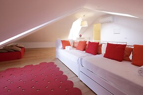 Chiado Apartments by LINC