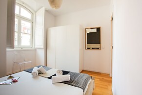 Chiado Apartments by LINC