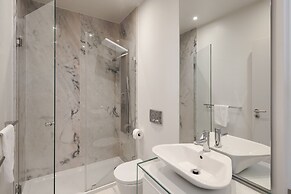 Chiado Apartments by LINC