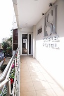 Simple Hotel
