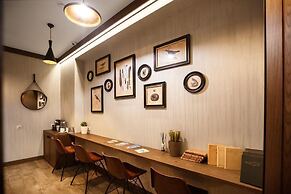 Simple Hotel