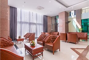 AD 41 Hotel