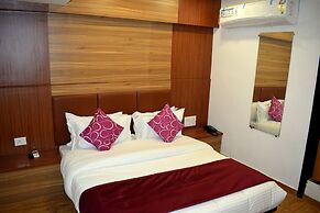 Hotel Palak Palace