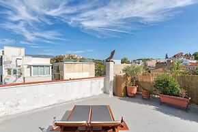 Serene Acropolis View Roofdeck