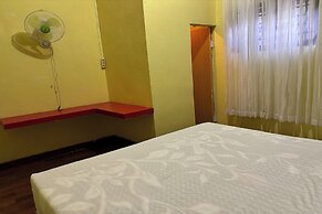 Waroeng Transit & Depary Homestay