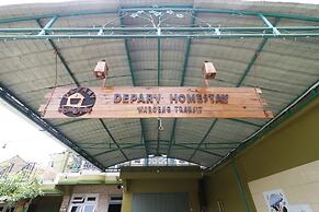 Waroeng Transit & Depary Homestay