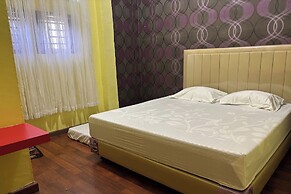 Waroeng Transit & Depary Homestay