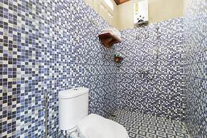 Alloyna Country Cottage