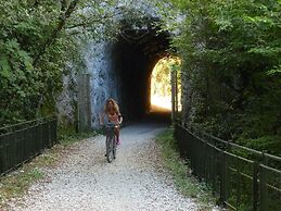 Della Genga