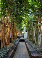 Abian Taksu Suite & Villas