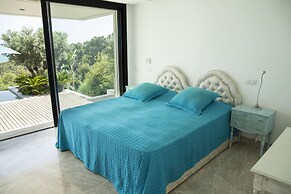 The Cliff House