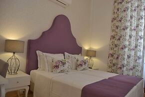 Villa Rio Guest House Suites