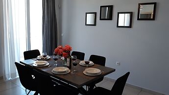 B&M House