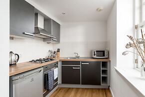 Silver Lining - Grassmarket Apartments