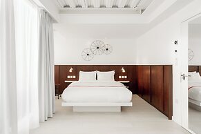 Ruby Lucy Hotel London by IHG