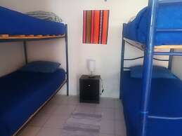 Hostal Covaine - Hostel