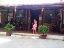 Nam Thanh Homestay - Hostel