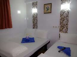 Dutch Hostel