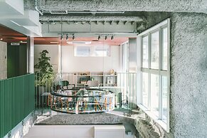 LANDABOUT TOKYO