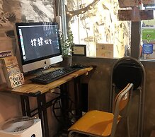 Hop Inn - Hostel