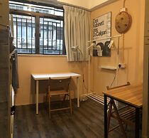 Hop Inn - Hostel