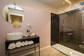 Theatrum Rooms and Apartments
