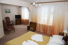 Zvezdny Park-Hotel