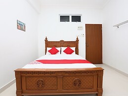 OYO 89435 Nusantara Group Hotel