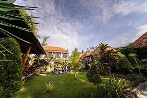 Surya Maha Bungallo