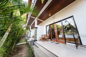 Surya Maha Bungallo