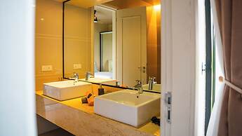 White Monkey Villa - Private Pool & Jacuzzi
