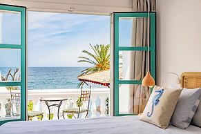 The Sea Club