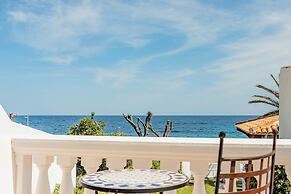 The Sea Club