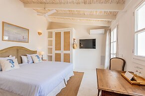 The Sea Club